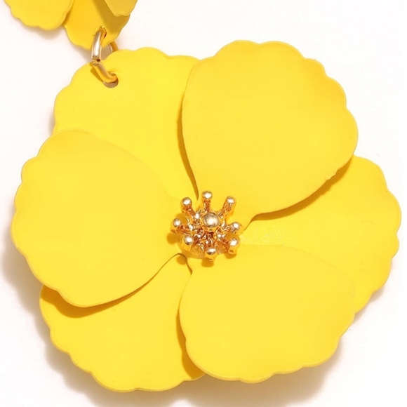 Yellow Double Flower Earrings 2.5" Floral Statement Jewelry Large Flowers New - Picture 3 of 5
